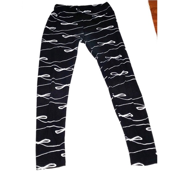 LLR Black and White Bow Leggings - Picture 2 of 5